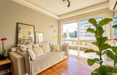 Imagem: O apartamento possui 2 Dormitórios, 2 Banheiros, 2 Vagas na