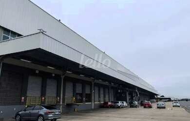 Imagem: O depósito possui 3.806m² de Área e está localizado em