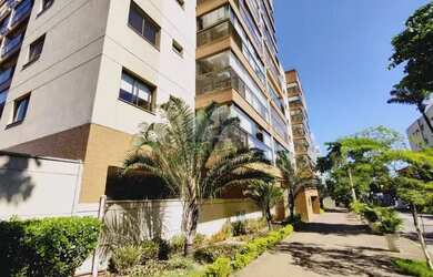 Imagem: O apartamento possui 3 Dormitórios, 4 Banheiros, 1 Vaga na