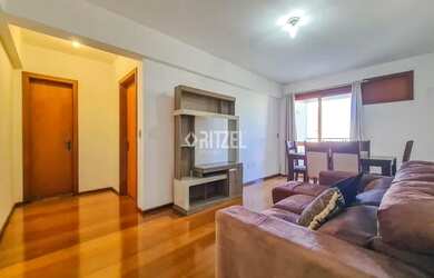 Imagem: O apartamento possui 1 Dormitório, 1 Banheiro, 1 Vaga na garagem