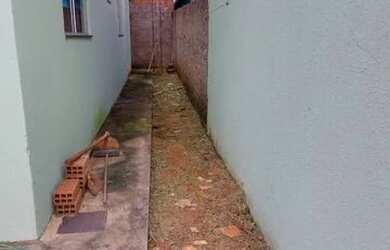 Imagem 2: Agio de casa. 220m² de Área, 2 Vagas na garageme2 Dormitórios