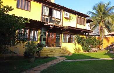 Imagem: A casa em condomínio possui 3 Dormitórios, 5 Banheiros, 4