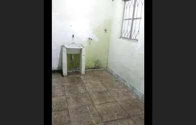 Imagem: A casa possui 1 Dormitório, 1 Banheiro, 50m² de Área e está