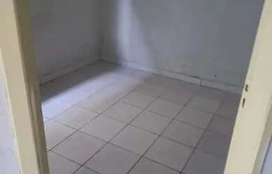 Imagem 6: Aluga se casa. 450 reais. 25m² de Área, 1 Banheiroe2 Dormitórios