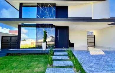 Imagem: A casa em condomínio possui 3 Dormitórios, 4 Banheiros, 4