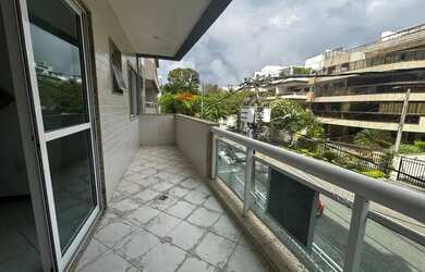 Imagem: O apartamento possui 3 Dormitórios, 3 Banheiros, 2 Vagas na