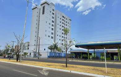 Imagem: O apartamento possui 2 Dormitórios, 2 Banheiros, 1 Vaga na