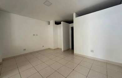 Imagem: A kitnet possui 2 Dormitórios, 1 Banheiro e 60m² de Área