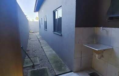 Imagem 14: Casa 3 Quartos 4 Vagas. Churrasqueira, Varanda, 100m² de Áreae4 Vagas...