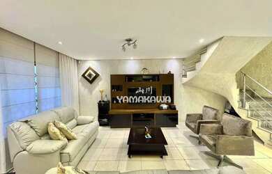 Imagem: A casa possui 3 Dormitórios, 4 Banheiros, 3 Vagas na garagem