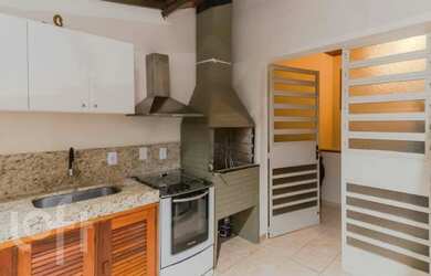 Imagem 16: Casa à venda em Menino Deus com 300 m², 8 quartos, 4 suítes, 9 vagas