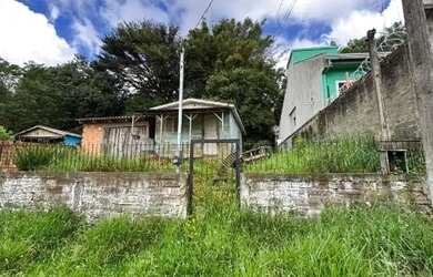 Imagem: O terreno possui 325m² de Área e está localizado em Fiuza