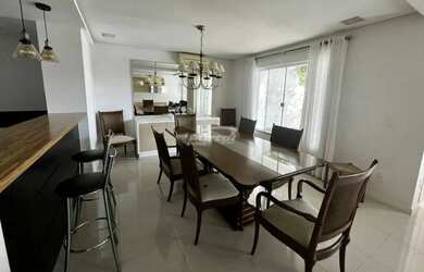 Imagem 7: Casa disponível com 4 quartos sendo 4 suítes para locação no bairro...