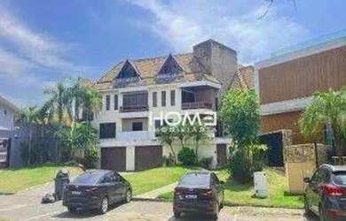 Imagem: A casa em condomínio possui 5 Dormitórios, 5 Banheiros, 5