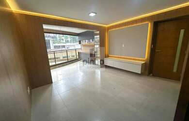 Imagem: O apartamento possui 3 Dormitórios, 2 Banheiros, 2 Vagas na