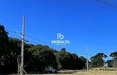 Imagem: Terreno de esquina localizado no Bairro Costeira