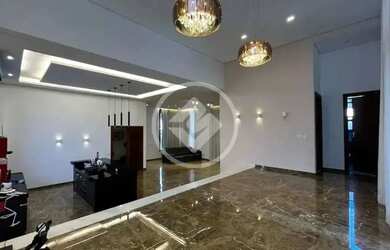 Imagem: A casa em condomínio possui 3 Dormitórios, 2 Banheiros, 5