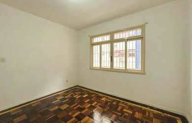 Imagem 3: Apartamento de 02 dormitorios com sacada para locação