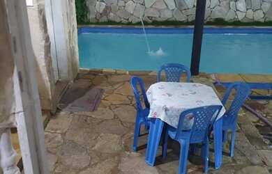 Imagem 13: Espaço para pequenos eventos no Janga com piscina e churrasqueira