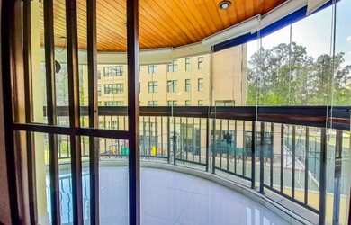 Imagem: O apartamento possui 3 Dormitórios, 4 Banheiros, 2 Vagas na