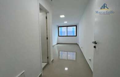 Imagem: O depósito possui 1 Vaga na garagem e 19m² de Área e está