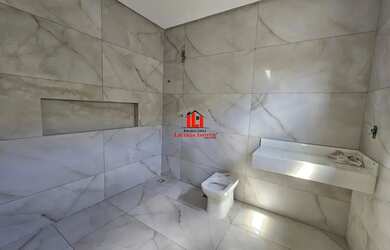 Imagem 16: Casa Duplex no Alphaville 4 com 5 Suítes sendo 2 com Closet Próximo...