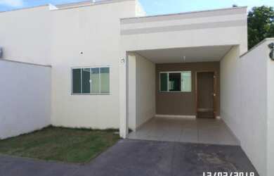 Imagem: A casa em condomínio possui 2 Dormitórios, 1 Vaga na garagem