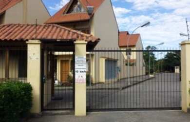 Imagem 2: Porto Alegre - Casa Padrão - Guarujá