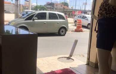 Imagem 2: Casa. Varanda, 18m² de Área, 1 Vaga na garageme4 Dormitórios