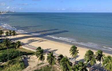 Imagem: O apartamento possui 1 Dormitório, 1 Banheiro, 1 Vaga na garagem