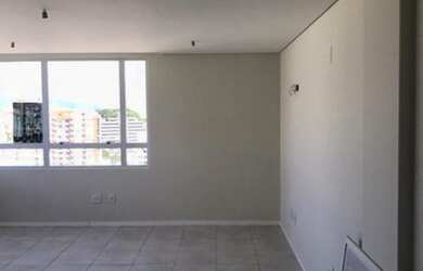 Imagem: O depósito possui 35m² de Área e está localizado em Agronômica