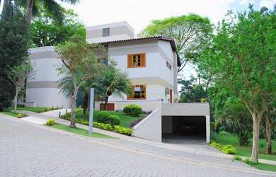 Imagem 2: Luxuoso condomínio no Panamby. Apenas 10 casas. Fazenda Morumbi. Segurança...