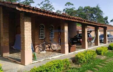 Imagem: A chácara possui 304m² de Área e está localizado em Penha