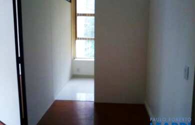 Imagem: O depósito possui 1 Vaga na garagem, 44m² de Área e está