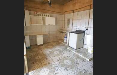 Imagem 14: Vendo no Arapoanga. 200m² de Área, 4 Vagas na garageme3 Dormitórios