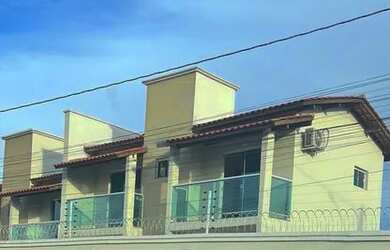 Imagem: A casa possui 3 Dormitórios, 3 Banheiros, 3 Vagas na garagem