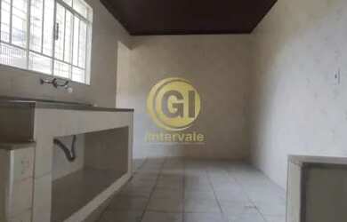 Imagem: A casa possui 1 Dormitório, 1 Banheiro, 65m² de Área e está