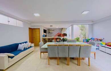 Imagem: A casa em condomínio possui 4 Dormitórios, 3 Banheiros, 3