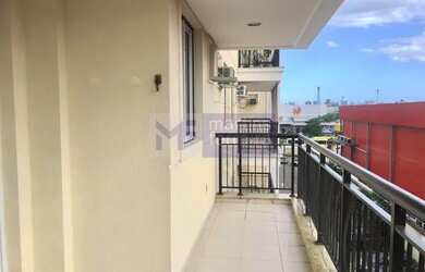 Imagem: O apartamento possui 2 Dormitórios, 2 Banheiros, 1 Vaga na