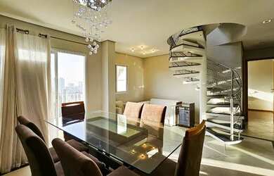 Imagem: O apartamento na cobertura possui 3 Dormitórios, 4 Banheiros