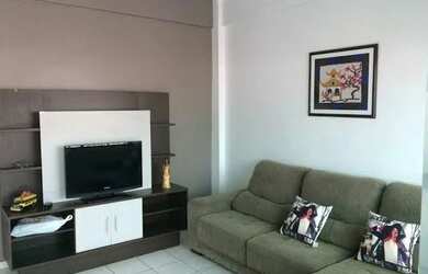 Imagem: O apartamento possui 2 Dormitórios, 1 Banheiro e 1 Vaga na