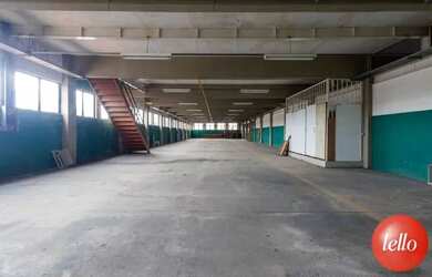 Imagem: O depósito possui 800m² de Área e está localizado em Jardim