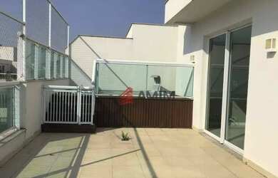 Imagem: O apartamento na cobertura possui 3 Dormitórios, 2 Banheiros