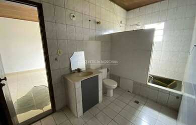 Imagem 8: Casa á venda Casa com 5 dormitórios