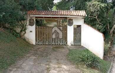 Imagem: A casa em condomínio possui 5 Dormitórios, 5 Banheiros, 5