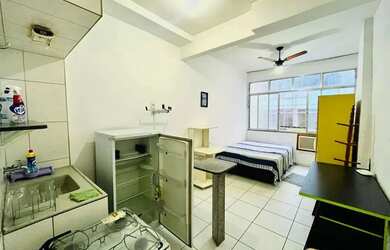 Imagem: A kitnet possui 1 Dormitório, 1 Banheiro, 28m² de Área, Imóvel