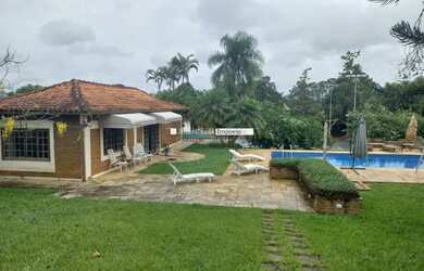 Imagem: A fazenda possui 606m² de Área e está localizado em Sarapuí