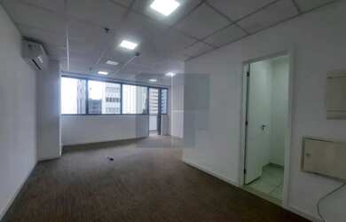 Imagem: O depósito possui 40m² de Área e está localizado em Bairro