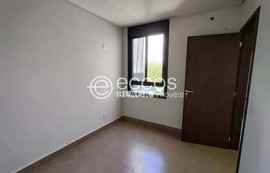 Imagem 7: Casa para aluguel, 3 quartos, 1 suíte, 1 vaga, Alto Umuarama - Uberlândia/MG