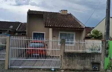 Imagem: A casa possui 2 Dormitórios, 1 Banheiro e 94m² de Área e